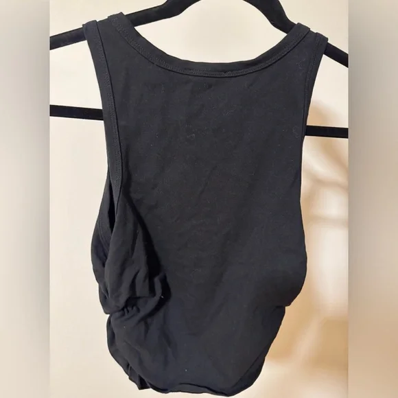 Reformation Elegant Black Tee - Picture 2 of 3